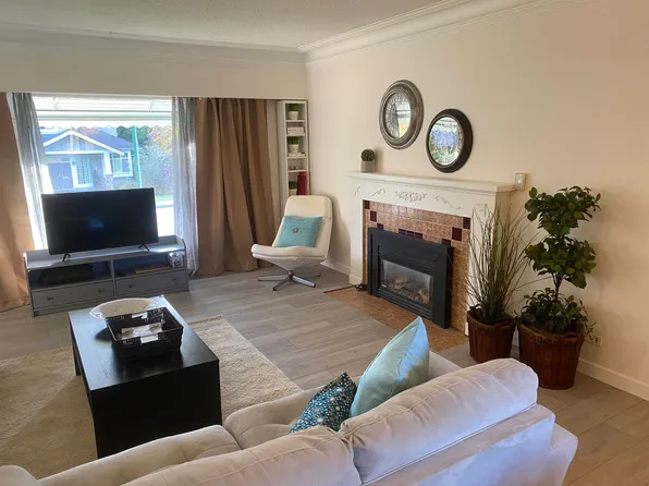 3949 Hertford St, Burnaby, BC V5G 2R5