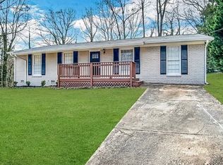 5219 Maple Valley Rd SW, Mableton, GA 30126