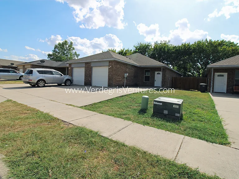 7500 Novella Dr — Photo 13