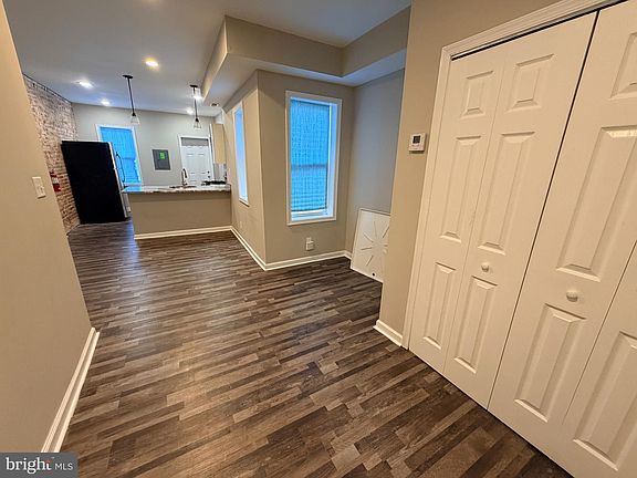 5th image of 4654 York Rd #2