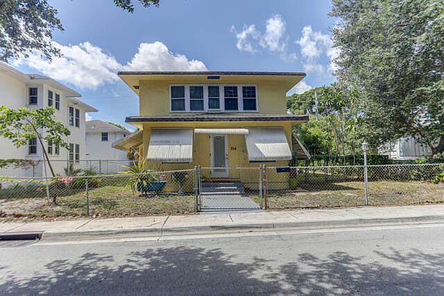 1st image of 314 CRANESNEST Way