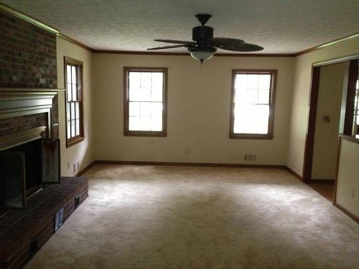 1st image of 787 Brentway Ct