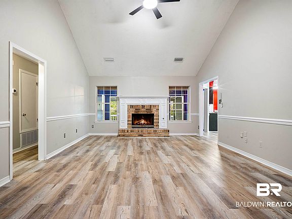 2nd image of 8231 Pinebough Ave