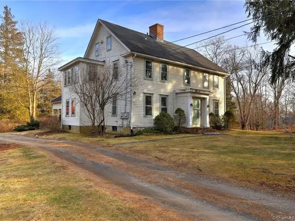 471 Amity Rd, Woodbridge, CT 06525