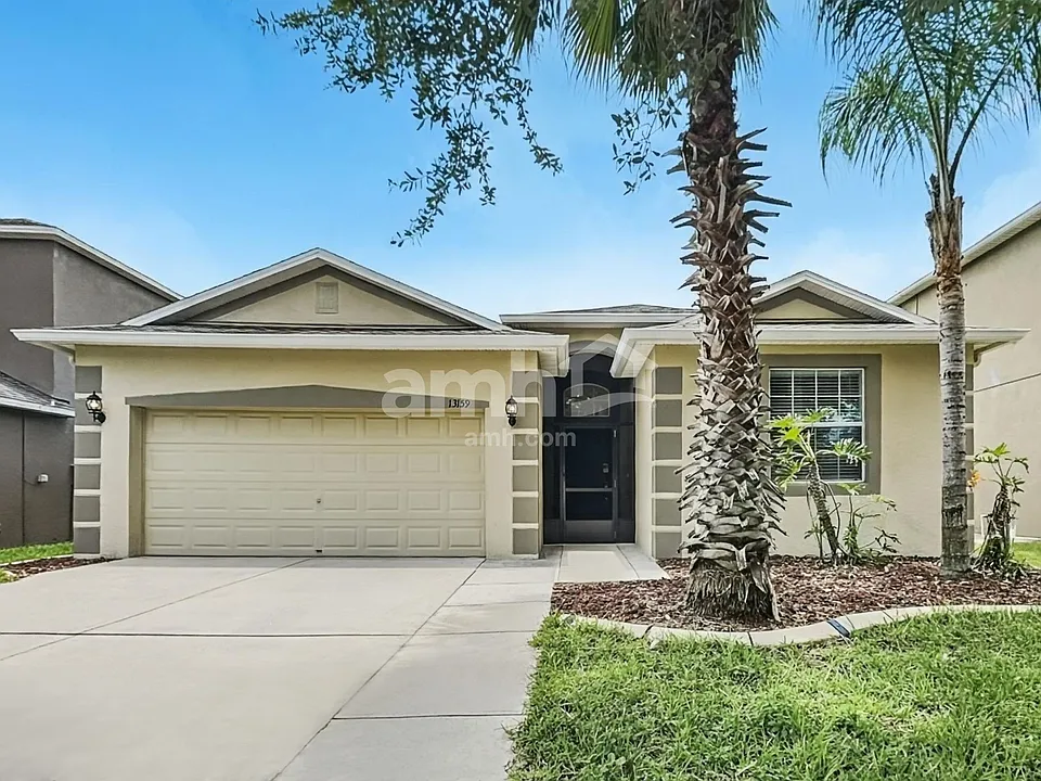13159 Royal Pines Ave