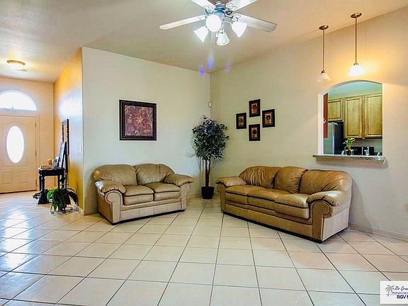 2nd image of 2241 Concord Pl