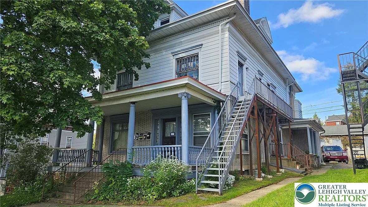 1 bed, 500 sqft, $1,350 — Photo 1