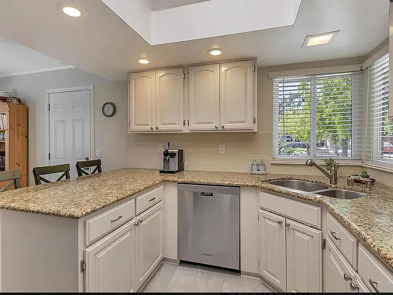 6201 Paso Los Cerritos — Photo 18