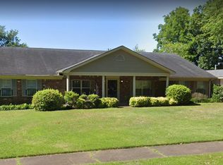 4575 Aldersgate Rd, Memphis, TN 38117