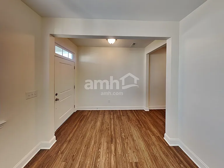 436 Charity Ln — Photo 7