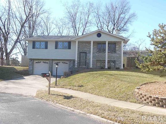 2nd image of 2406 W Cabana Ct