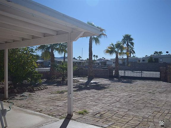 3rd image of 12695 E Dorothy Dr