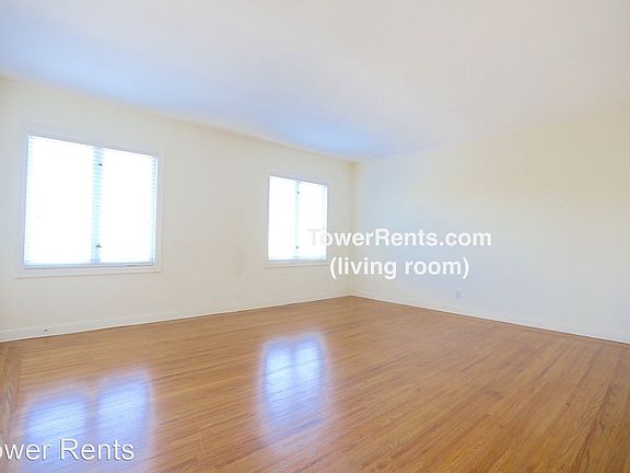 3rd image of 401-403 Douglass St #401A