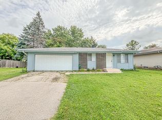 3403 Oakwood Dr, Racine, WI 53406