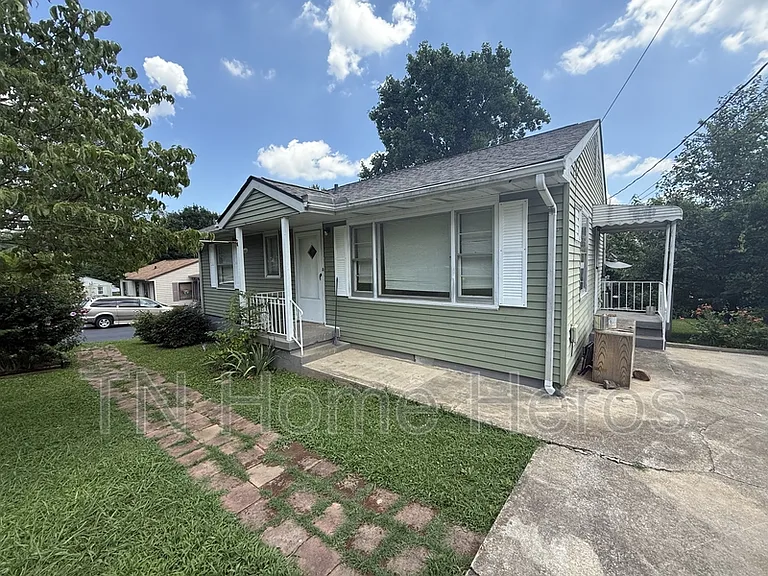 2810 Cecil Ave — Photo 9