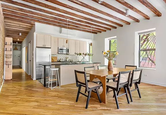 3rd image of 193 Eldridge St APT 2