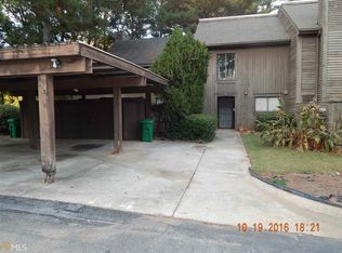114 Willowick Dr, Lithonia, GA 30038