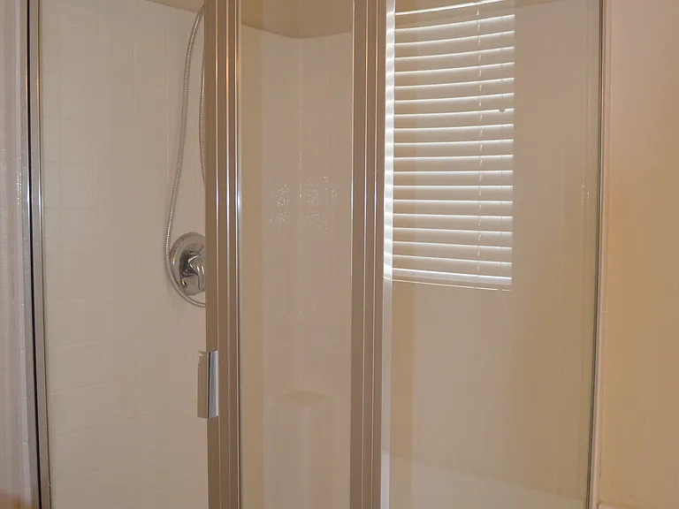 152 S 1100 W — Photo 9