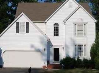 9561 Hungary Woods Dr, Glen Allen, VA 23060