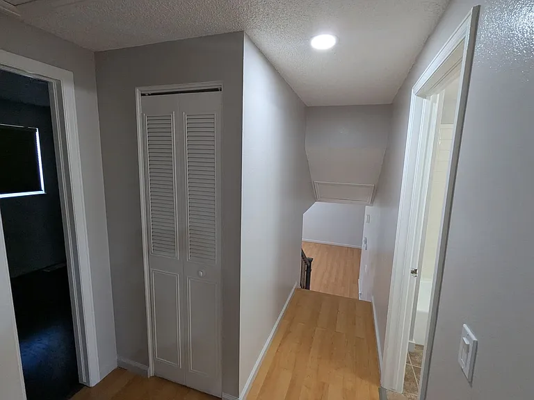 3107 Scott Dr — Photo 5