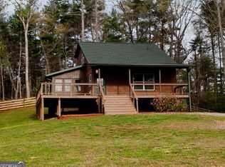 221 Muscadine Rd, Dahlonega, GA 30533