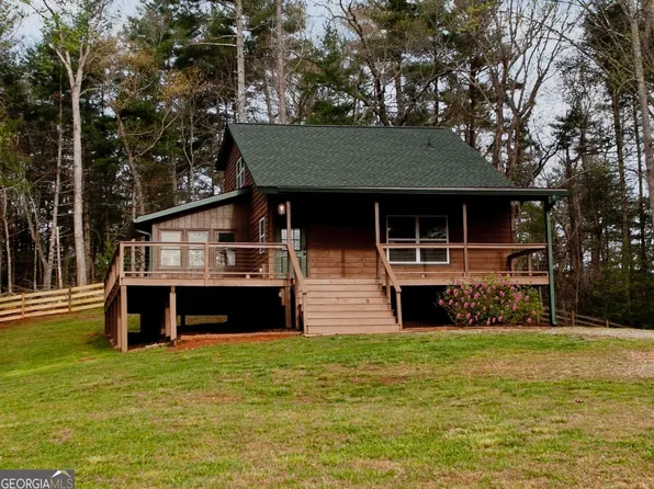 221 Muscadine Rd, Dahlonega, GA 30533