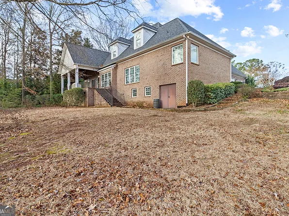 203 Westchester Dr, Macon, GA 31210