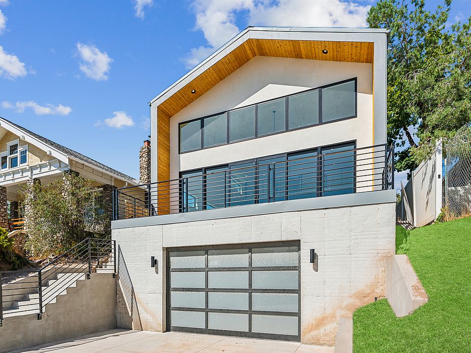 1st image of 707 E 9th Ave