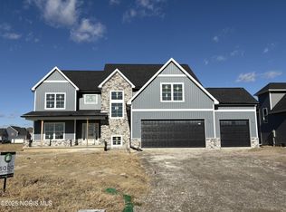 116 Wellington Pl, Perrysburg, OH