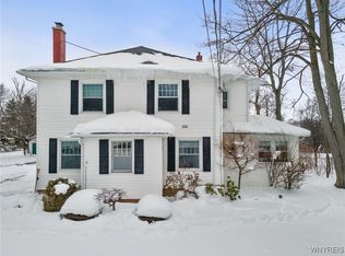 5274 Columbia Ave, Hamburg, NY 14075