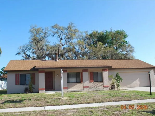 3521 Yale Cir, Riverview, FL 33578