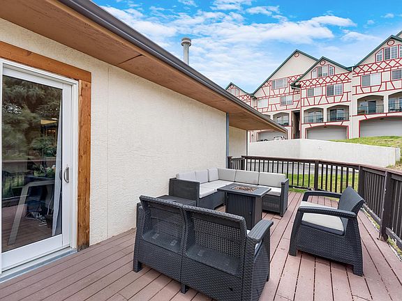 4th image of 1030 Oberland Dr APT 6