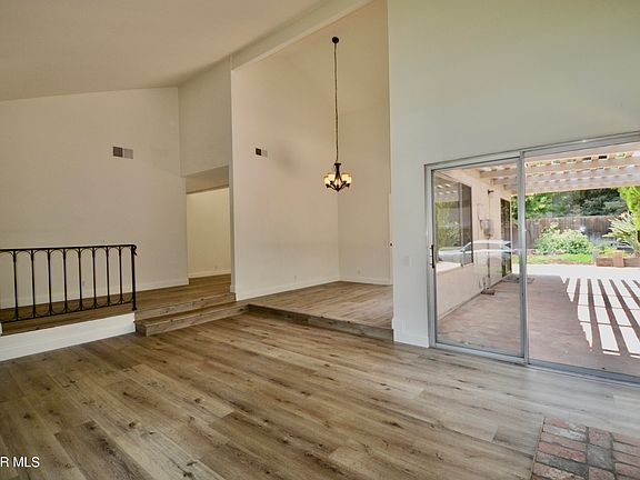 4th image of 3027 Black Hills Ct