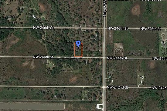 4th image of 19361 NW 244th St