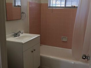 1203 W 120th St APT B, Los Angeles, CA 90044