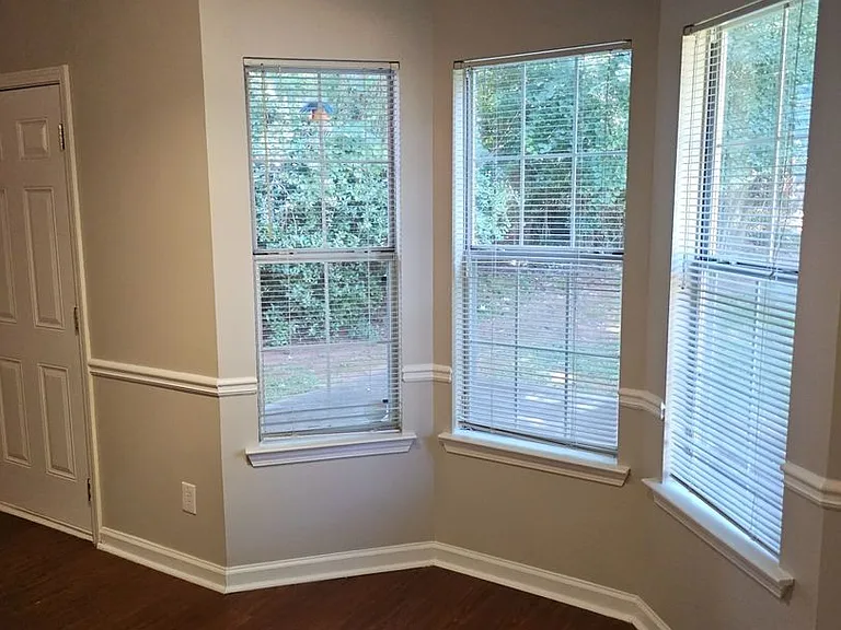 12205 Cypress Way — Photo 18