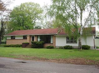 3904 Irving St, Marinette, WI 54143