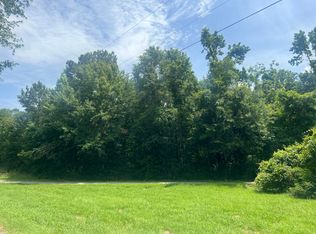 50 Barber Rd, Lumberton, MS 39455