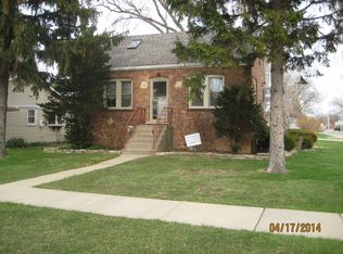 4347 Madison Ave, Brookfield, IL 60513