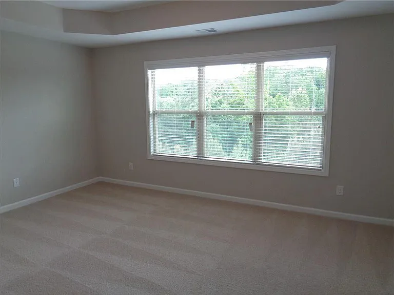 661 Sunset Park Dr — Photo 17
