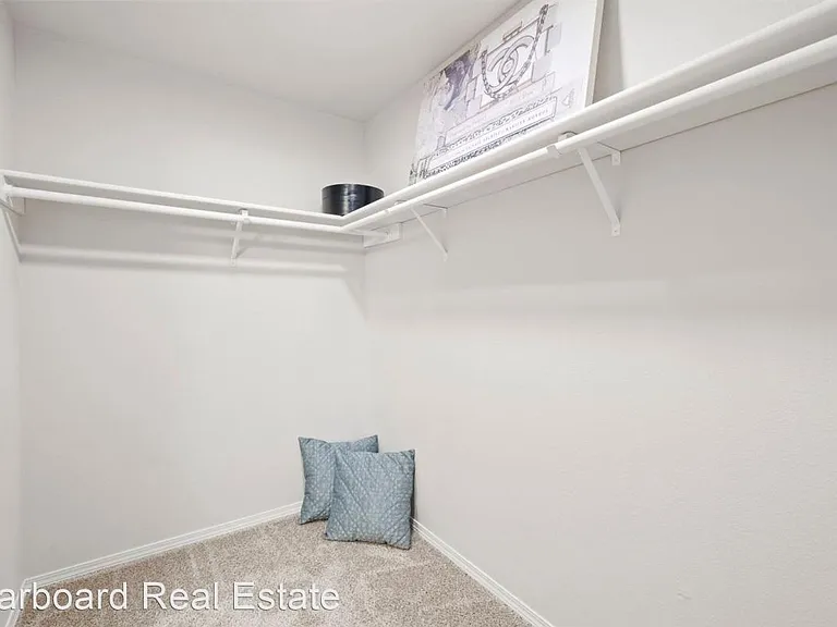 Walk in Closet