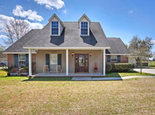 35137 Cotton Dr, Donaldsonville, LA 70346