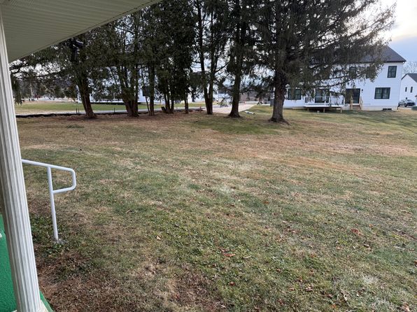 1521 Limeport Pike #B, Emmaus, PA
