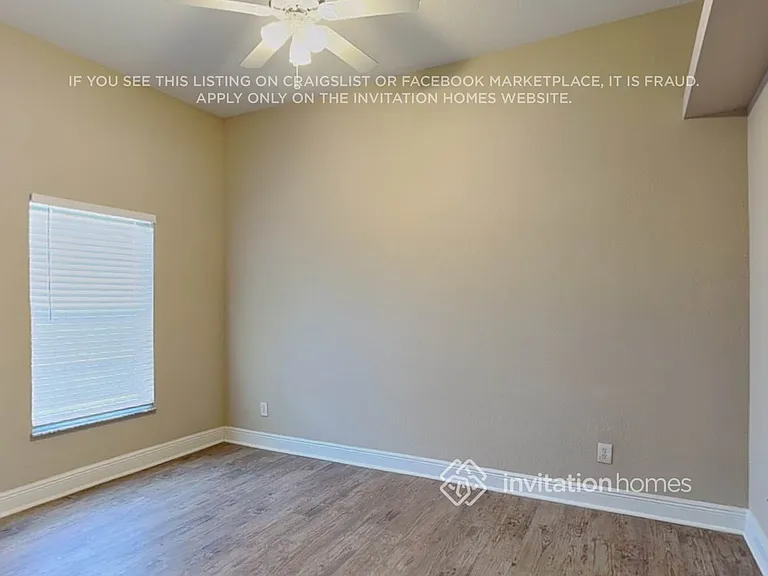 10428 Calle De Flores Dr — Photo 14
