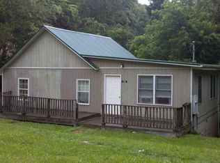 218 Roby Conley Rd, Marion, NC 28752