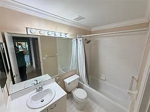7657 Sanctuary Dr — Photo 13