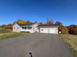 31 Ridge View Rd, Dover Foxcroft, ME 04426