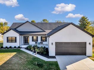 5580 Reynolds Rd, Imlay City, MI 48444