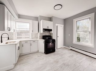 279 Halsted St, East Orange, NJ 07018
