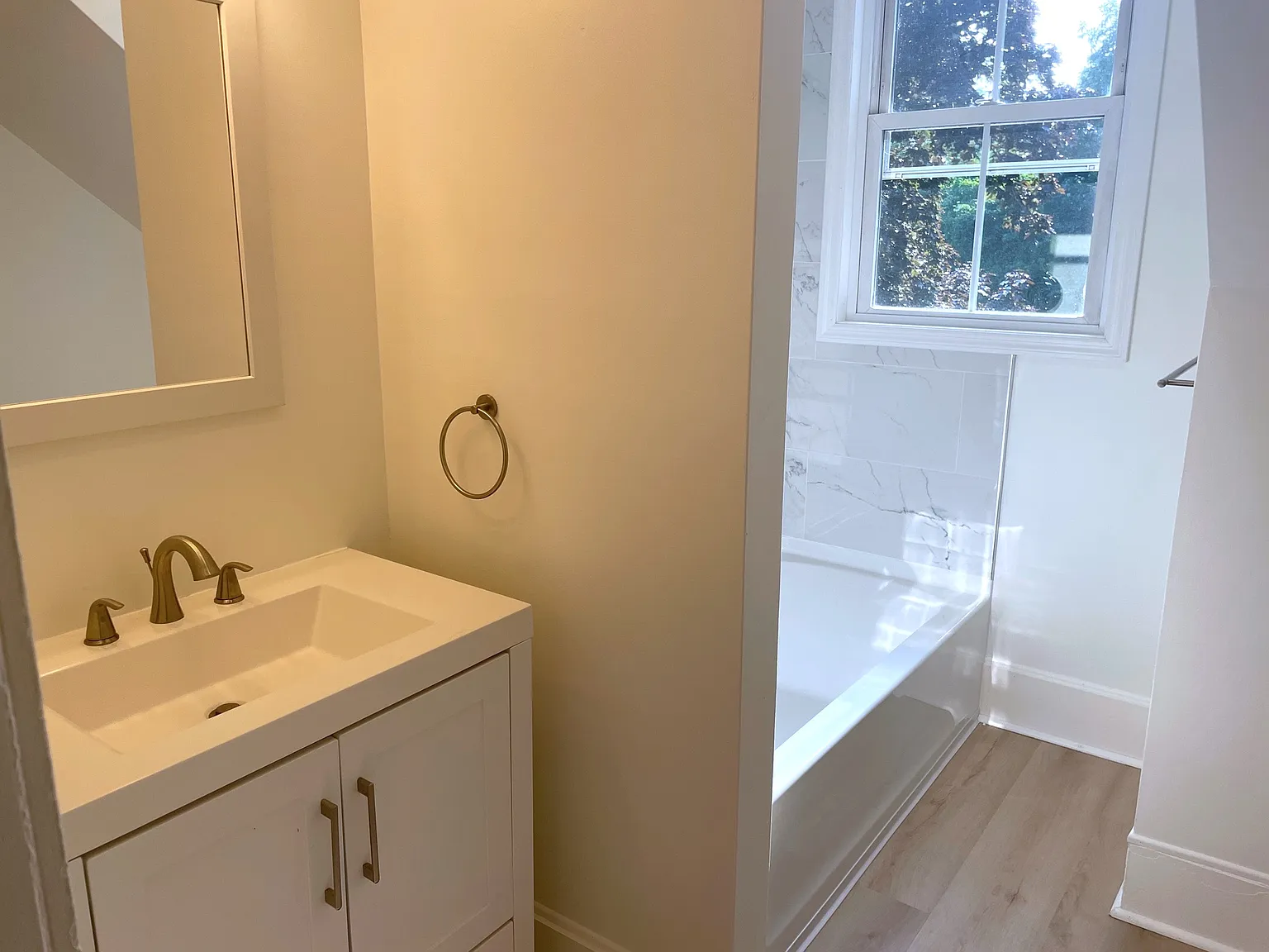 3 bed, 1525 sqft, $2,300 — Photo 2